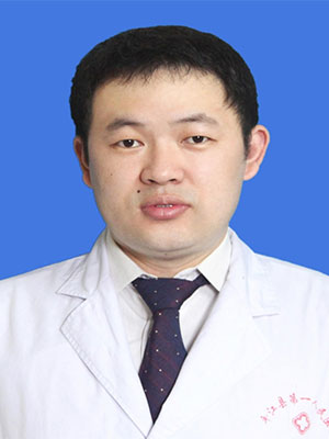 李偉